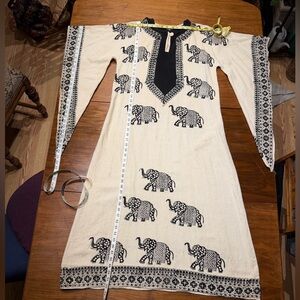Vintage India Cotton Elephant Print Cream Tunic Kaftan